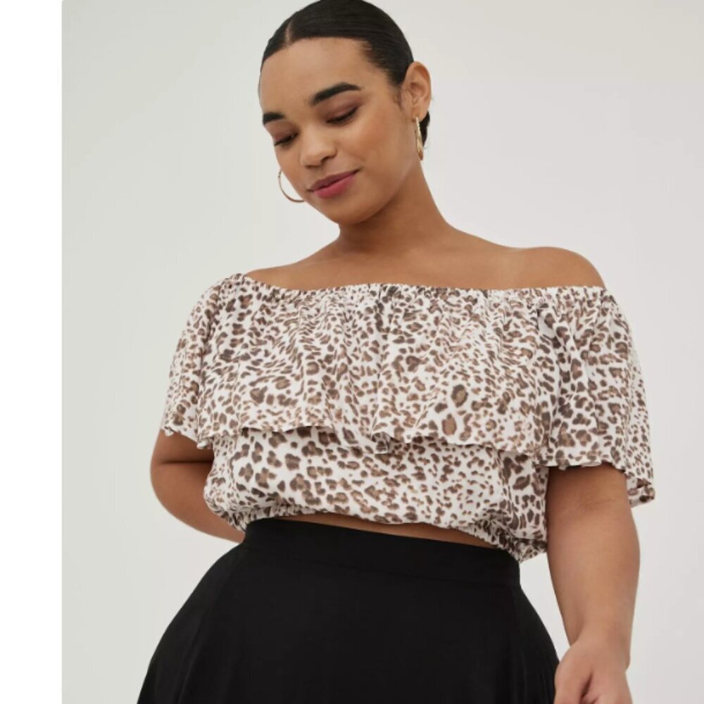 New Torrid size 4X Brown White Leopard Print Off‎ Shoulder Crop Top Feminine